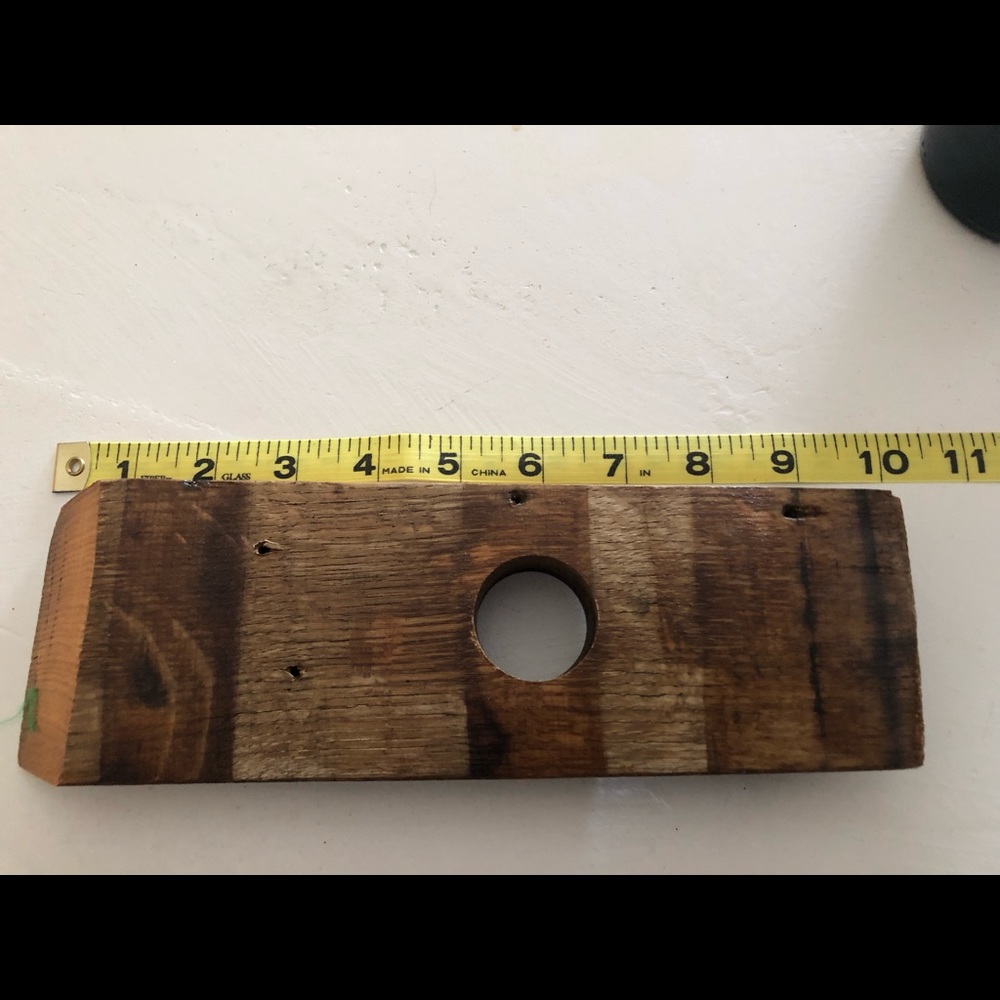 Unique single wine bottle holder from reclaimed wood - Picture 5 of 6